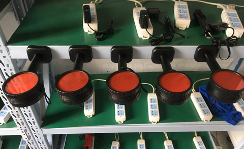 尚為SZSW2160雙面警示燈的實物圖 尚為SZSW2160雙面警示燈的實物圖